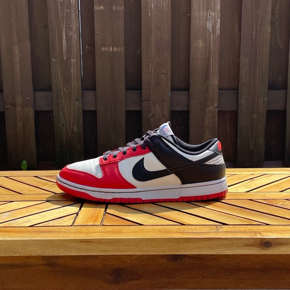 Nike Dunk Low EMB 75th anniversary bulls shoes size 10 men’s - Picture 4 of 14